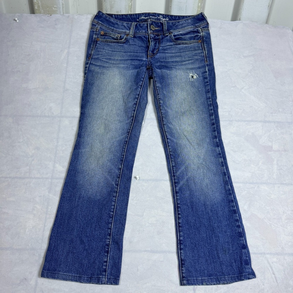 American Eagle Womens Bootcut Jeans Blue Denim Five Pockets‎ Slim Fit 6 Short